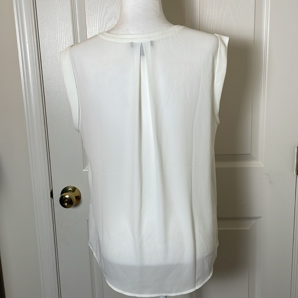 J.Crew: V-neck Popover Sleeveless Top - Picture 6 of 11